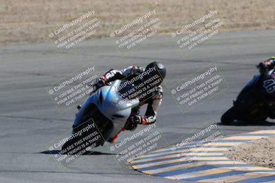 media/Mar-12-2022-SoCal Trackdays (Sat) [[152081554b]]/Turn 10 (130pm)/